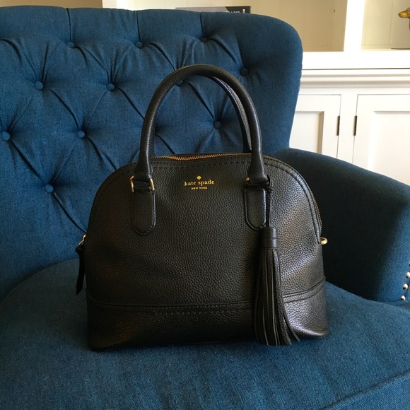 Kate Spade medium black leather purse - Picture 1 of 11